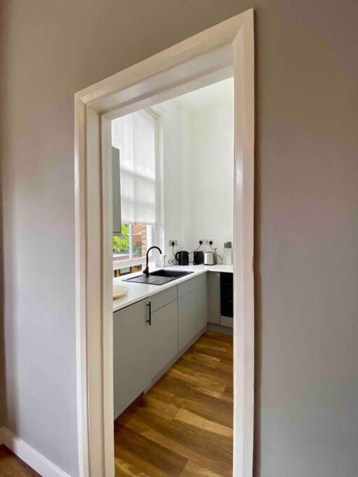 Stylish Studio For 3 Near Regents Park N4 London Exterior foto